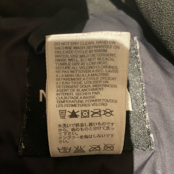 The North Face Nuptse Coat Style A254 - Picture 5 of 13